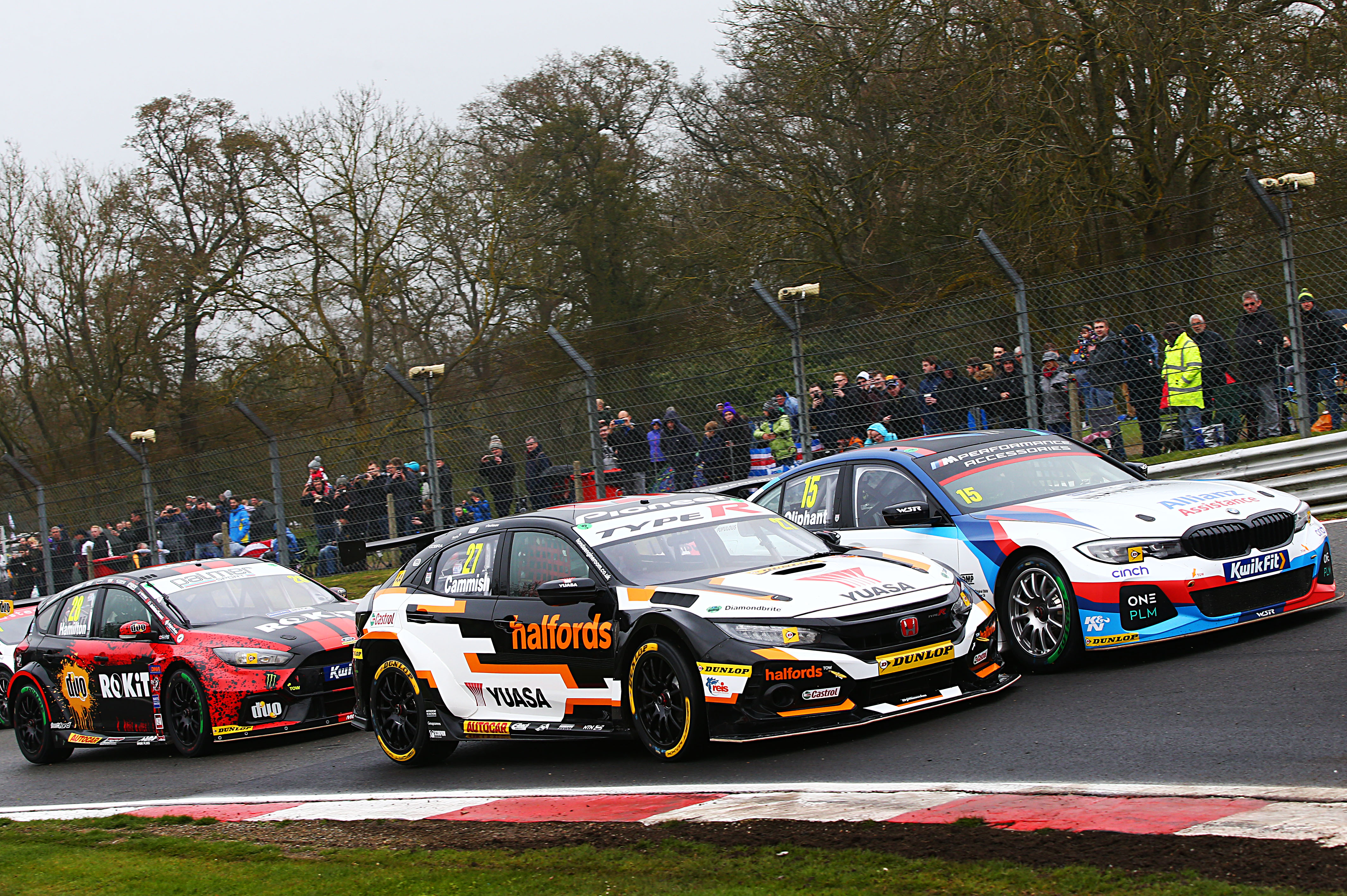 Brands Hatch starting line